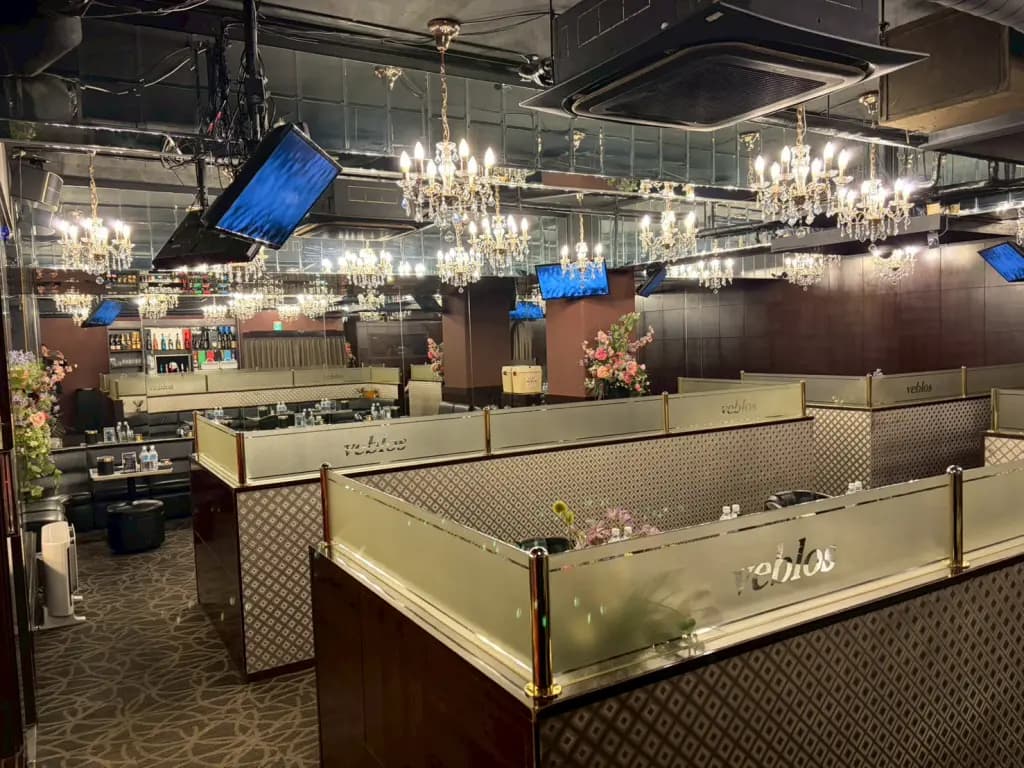 veblos(ヴィブロス)の店内